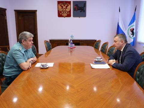 Губернатор Иркутской области встретился с начальником иркутской таможни