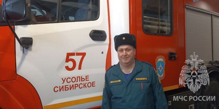 В Иркутской области пожарный вернул к жизни утонувшего подростка