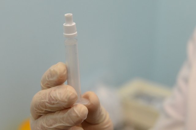 В Братске из-за неисправной морозильной камеры испортились вакцины