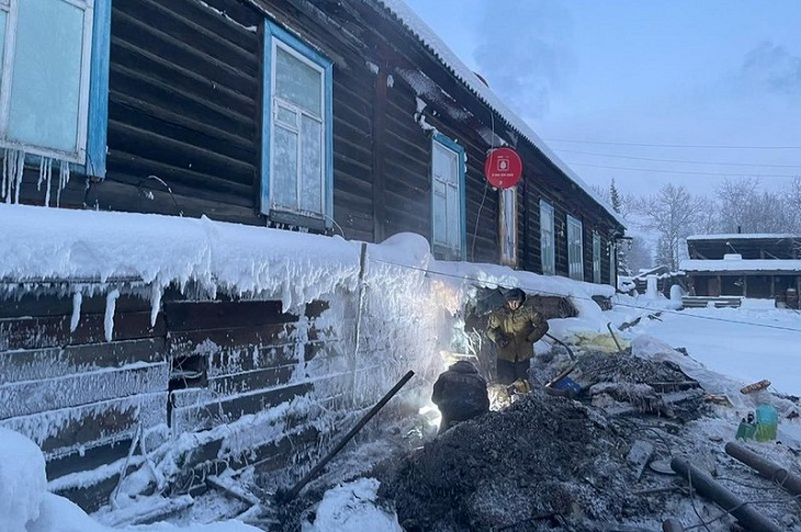 Коммунальную аварию в Бодайбинском районе устранят в течение недели
