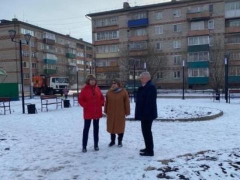 ЗС: Ольга Безродных оценила ход реализации программ благоустройства в городе Зима