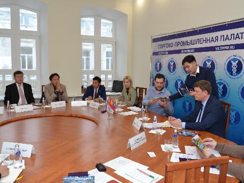 Новогодние предложения из Монголии обсудили на встрече Торгово-промышленной палаты Восточной Сибири
