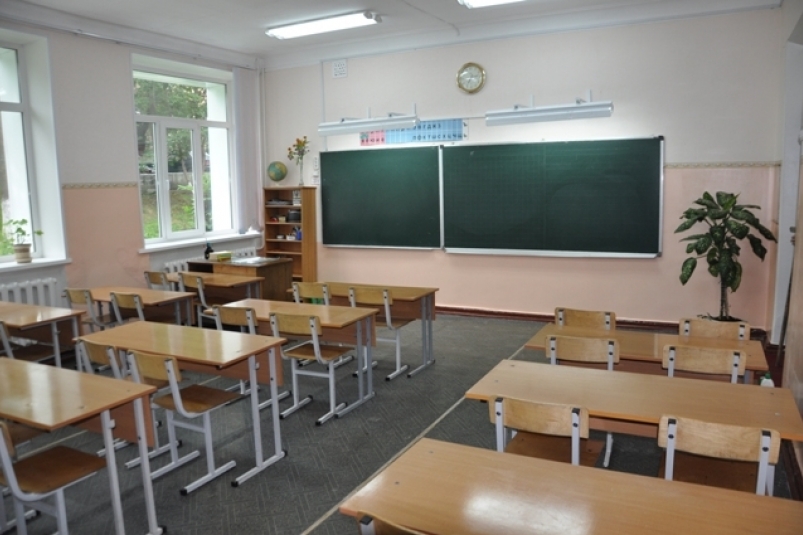 Губернатор Иркутской области побывал в капитально отремонтированной школе №14 в Тайшете