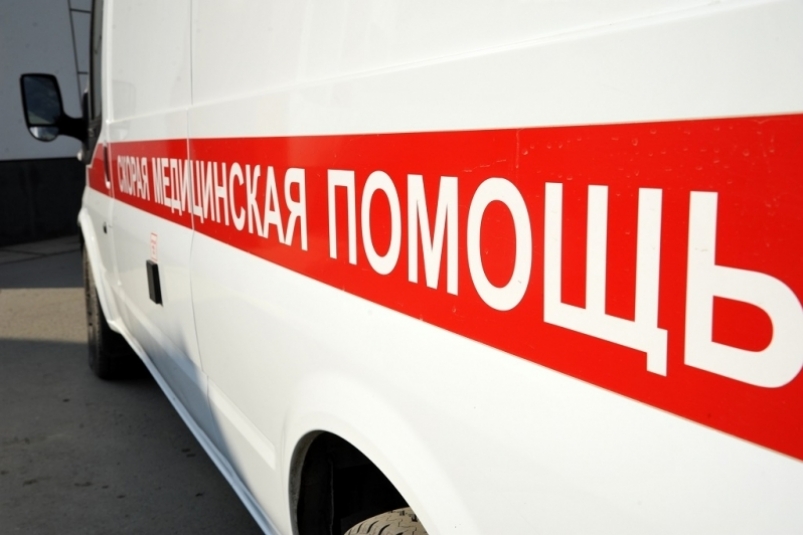 Водитель иномарки сбил 12-летнюю девочку на "зебре" в Ангарске