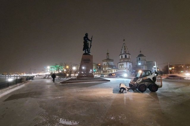 2 тысячи тонн снега вывезли с иркутских улиц с 30 ноября