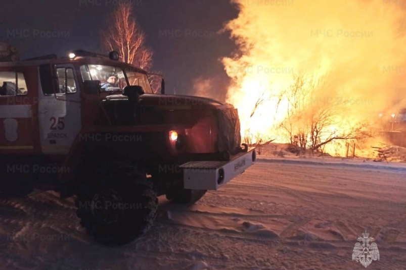Мужчина погиб на пожаре в частном доме в посёлке Чунском в Иркутской области
