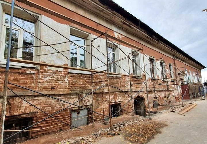 В Иркутской области впервые комплексно ремонтируют многоквартирные дома &#8212;  объекты культурного наследия