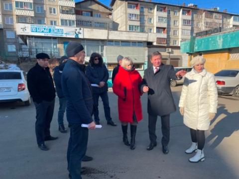 В округе № 21 депутата думы Иркутска Юрия Коренева отремонтировали дороги