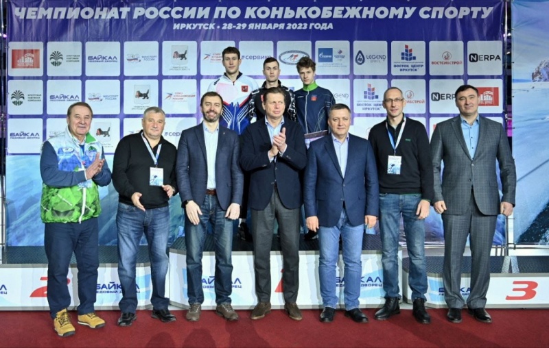В Иркутске стартовал чемпионат России по конькобежному спорту