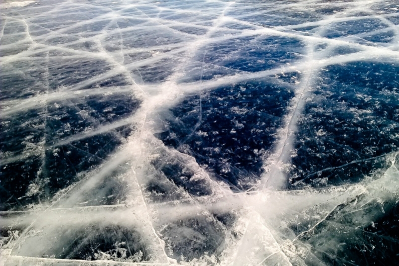 Две ледовые переправы открыли в Иркутской области за сутки