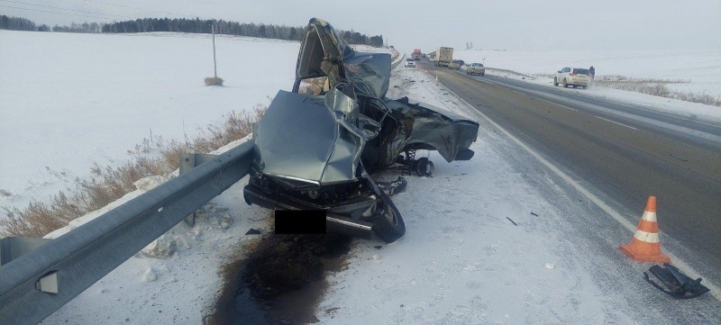 Пять человек погибло и 39 пострадало в авариях на дорогах Иркутской области за неделю