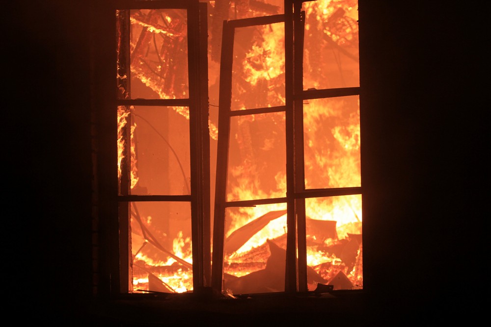 В Осинском районе по факту пожара с тремя погибшими женщинами возбуждено уголовное дело