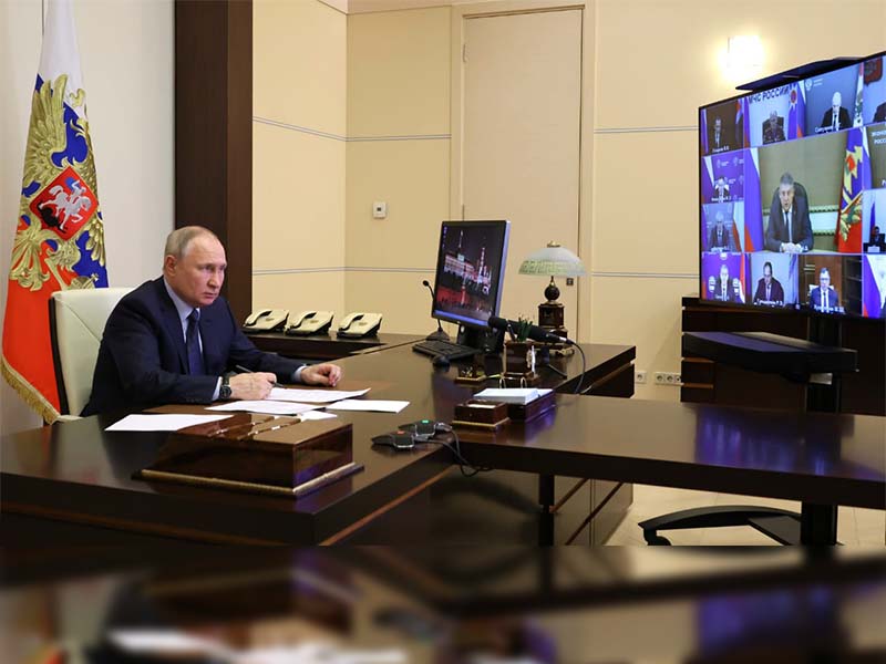 Владимир Путин: Государство всегда будет помогать тем, кто попал в беду