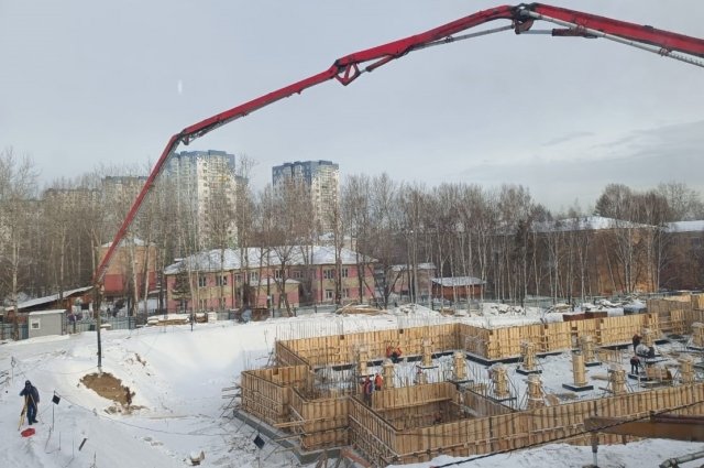 Строительство начального блока школы номер 75 в Иркутске завершат в декабре