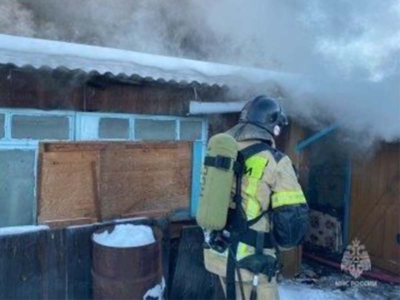 Двое жителей Приангарья погибли на пожарах за сутки при попытке спасти имущество