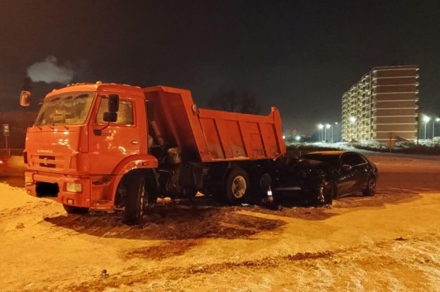 2 человека погибли и 40 пострадали в ДТП в Иркутской области за неделю