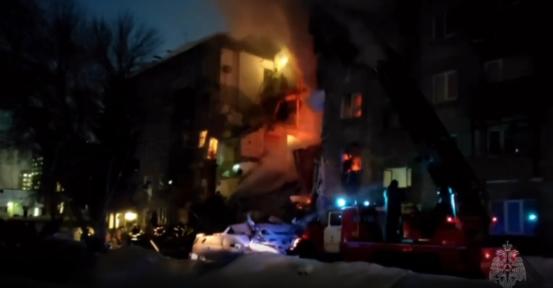Взрыв газа в жилом доме Новосибирска, есть жертвы