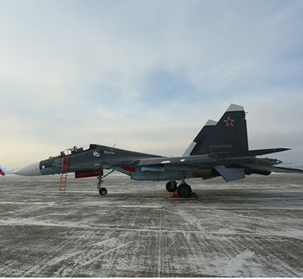Звено истребителей Су-30СМ перебазируют с Иркутского авиазавода в Курскую область