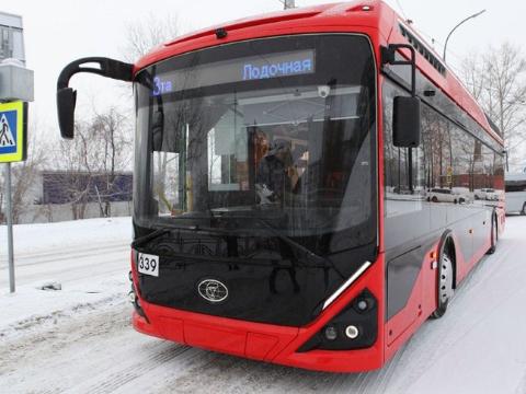 Новый троллейбус ремонтируют в Иркутске