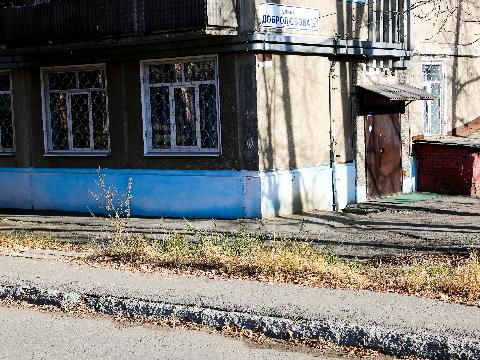 Максим Девочкин направит средства «депутатского фонда» на благоустройство дворов и ремонт школ