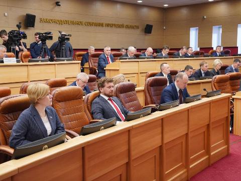 В первом чтении в Иркутске принят проект закона об ограничении продажи несовершеннолетним тонизирующих напитков