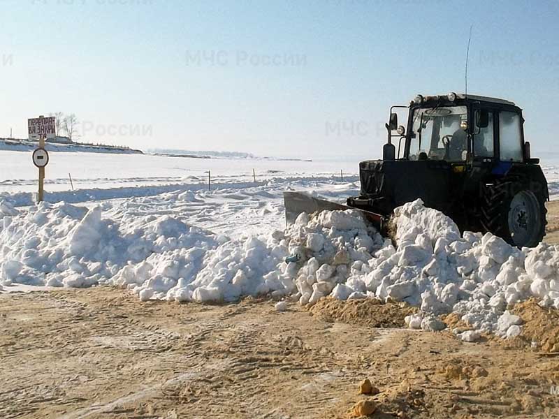 Еще одну ледовую переправу закрыли в Иркутской области
