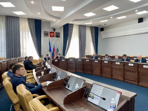 Изменения в муниципальные программы и бюджет рассмотрела комиссия Думы Иркутска