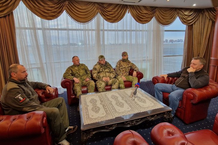 Губернатор встретился с прибывшими в отпуск участниками СВО в Иркутске