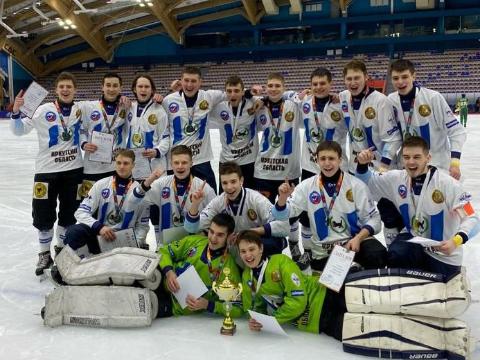 Иркутские хоккеисты стали победителями IV зимней Спартакиады молодежи России