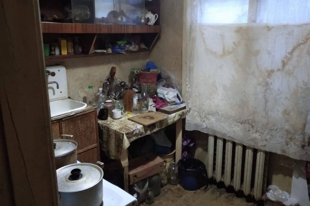 Житель Слюдянского района организовал наркопритон в своей квартире