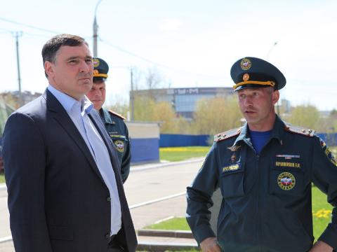Болотов проверил работу пожарно-спасательной части №1 в Иркутске