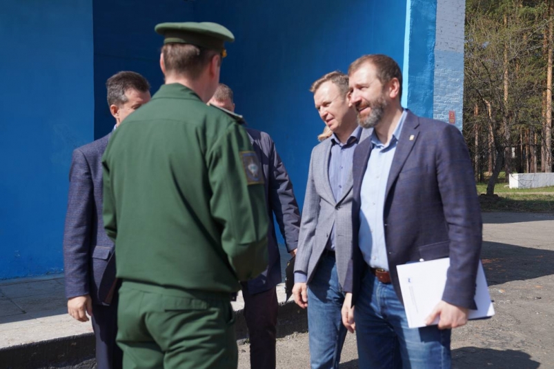 Обеспечение военных гарнизонов социальной инфраструктурой обсудили депутаты ЗС Приангарья
