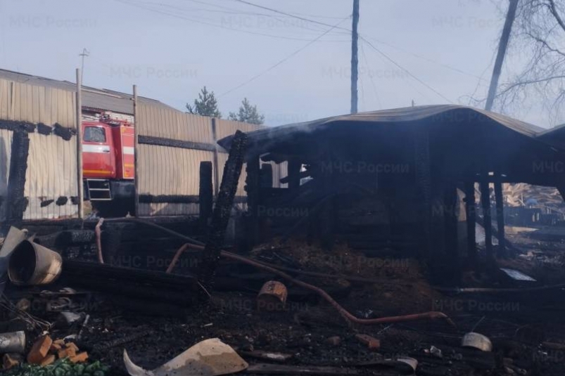 Шестеро человек за сутки погибли на пожарах в Иркутской области