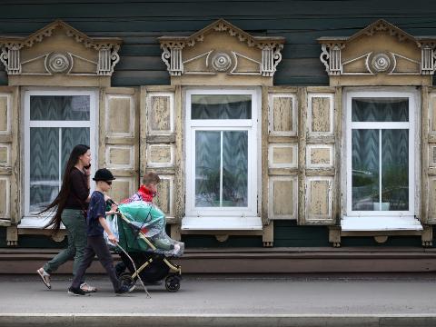 С января 2024 года в Иркутской области региональный маткапитал будет предоставляться на второго ребенка