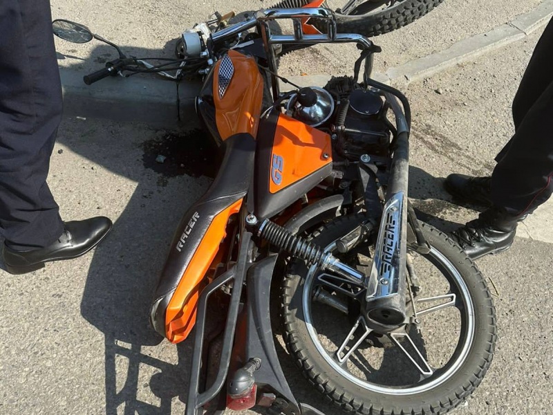 14-летний школьник на мотоцикле «Рейсер» разбился в Ленинском округе Иркутска