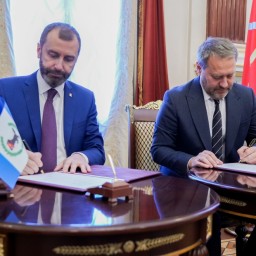 Соглашение о сотрудничестве подписали парламенты Иркутской области и Санкт-Петербурга