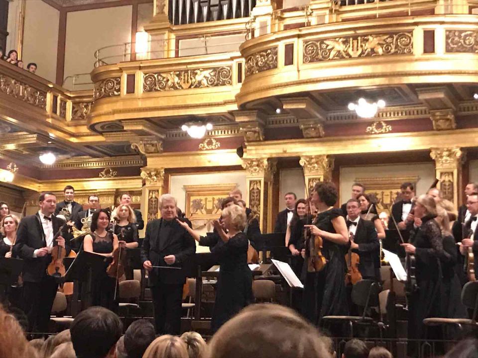 Успешно выступившему в Австрии оркестру Иркутской филармонии предложили приезжать к ним каждый Старый Новый год