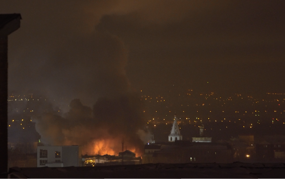 Пожар офисного здания в Иркутске