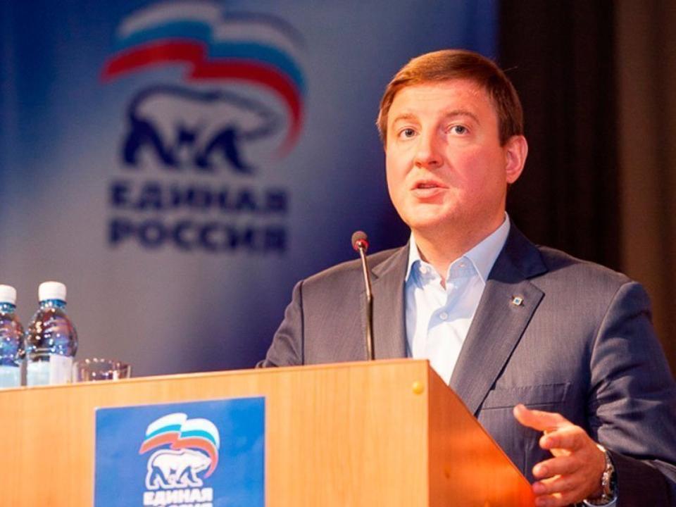 Руководство "Единой России" посетит Новосибирск, Иркутск и Владивосток, чтобы поднять явку на выборах