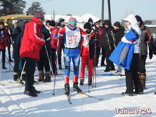 В Бирюсинске прошёл муниципальный этап по лыжным гонкам среди школьников