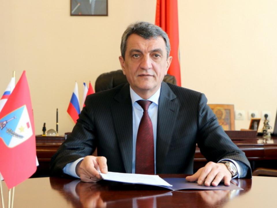 Полпред президента в СФО Сергей Меняйло прибыл в Приангарье с рабочим визитом