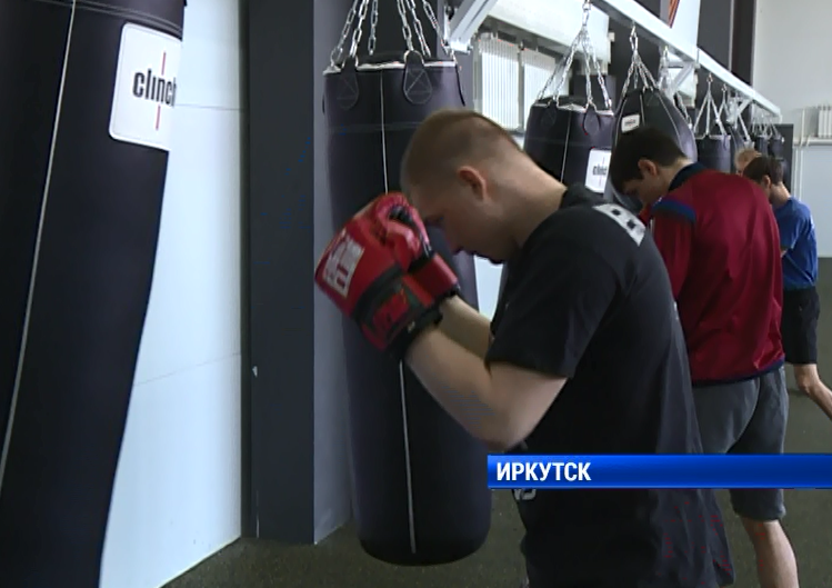 Боксеры из Приангарья выступили на международных соревнованиях в Венгрии