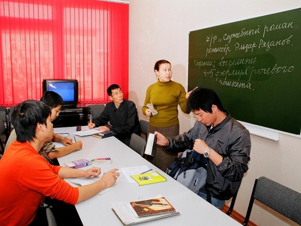 Иркутский госуниверситет подтвердил право обучать иностранцев