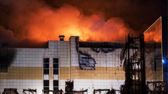 В Иркутской области 214 торговых центров из 274 работали с нарушениями пожарной безопасности