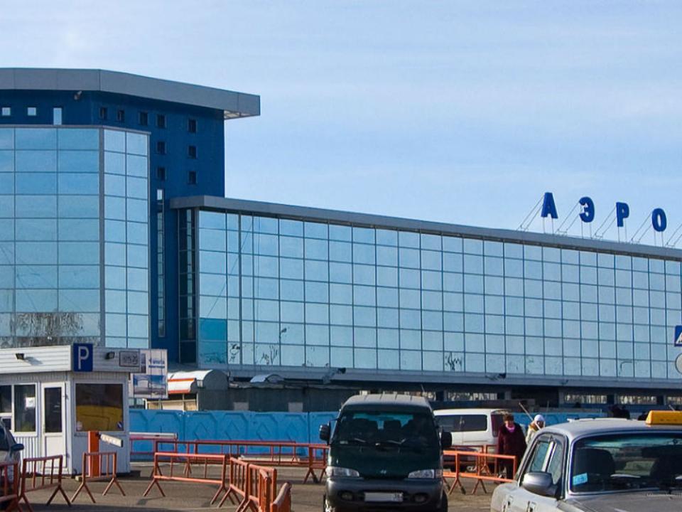 Губернатора Приангарья вновь обвинили в задержке авиарейса "из-за опоздания"
