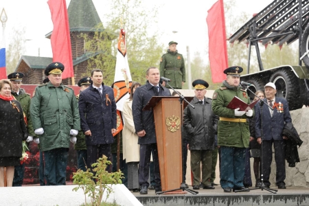 Дмитрий Бердников поздравил ветеранов на митинге, посвященном памяти павших в Великой Отечественной войне