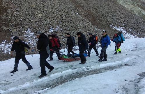 Иркутский турист сломал ногу, поднимаясь на Мунку-Сардык