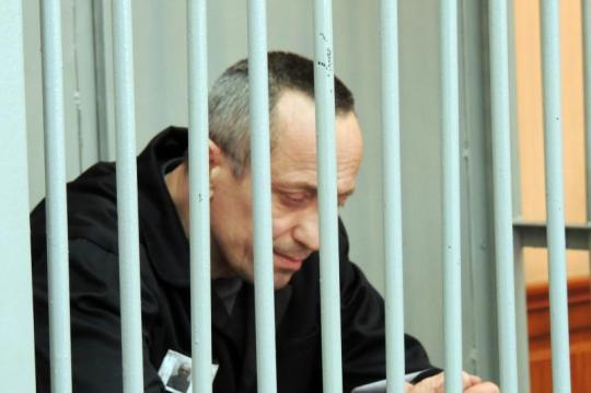 В Иркутске суд рассмотрел все 60 эпизодов в деле ангарского маньяка Попкова