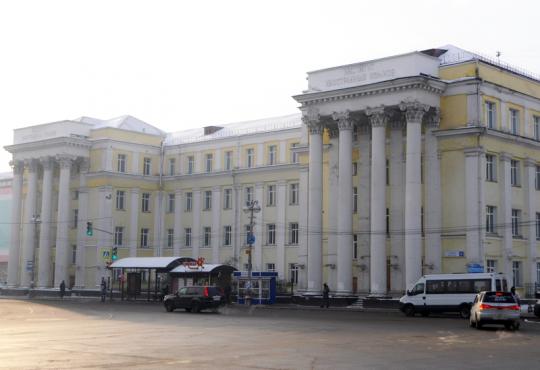 ИГУ потратит почти четыре миллиона рублей на ремонт фасада ИФИЯМ