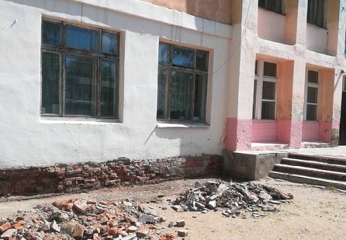 В Чуне взялись за ремонт школы и детского сада